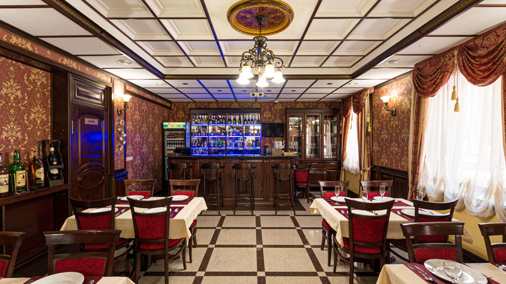 Ресторан в отеле Кристалл 139 Чегет Приэльбрусье
